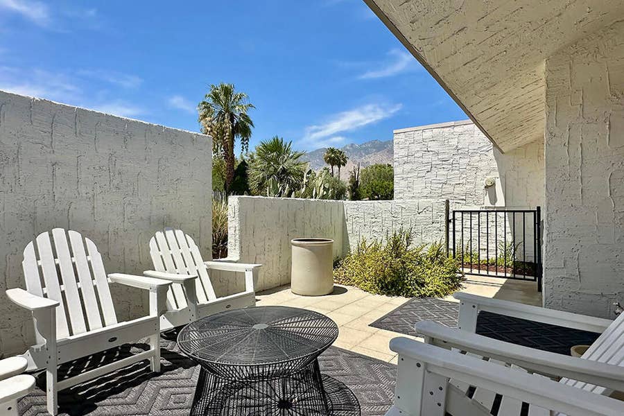 Property photo for 2218 N Sunshine Circle, Palm Springs, CA