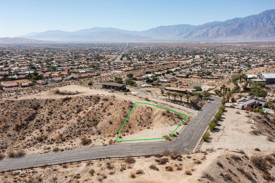 Property photo for 9002 Calle De Begiuos, Desert Hot Springs, CA
