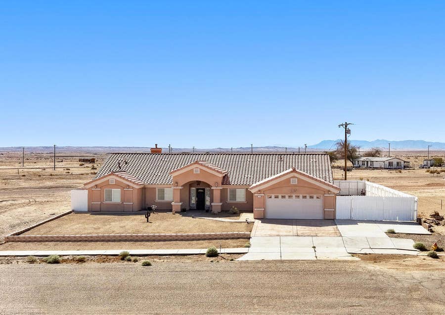 Property photo for 1251 Riviera Circle, Thermal, CA