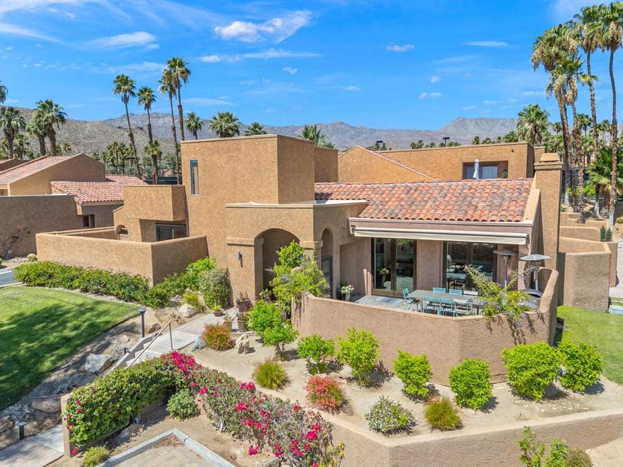 Property photo for 49069 Mariposa Drive, Palm Desert, CA