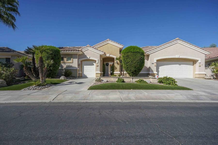 Property photo for 35611 Meridia, Palm Desert, CA