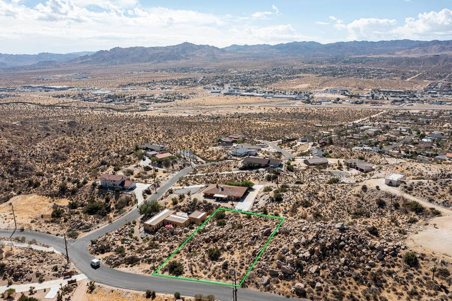 Property photo for 205 Bandera Road, Yucca Valley, CA