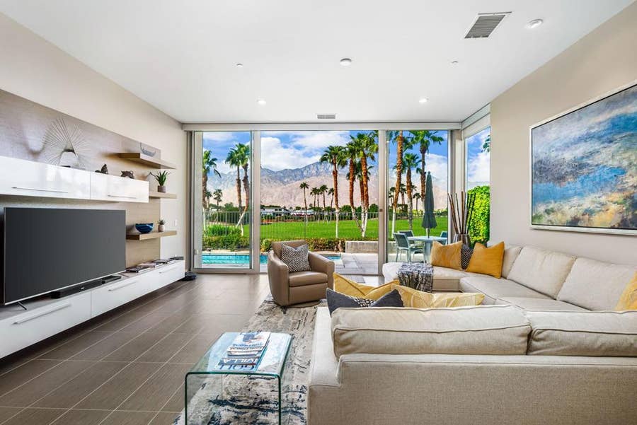 Property photo for 519 Soriano Way, Palm Springs, CA