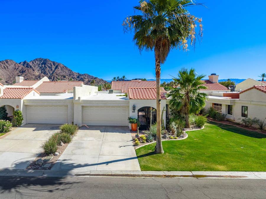 Property photo for 49520 Avenida Vista Bonita, La Quinta, CA