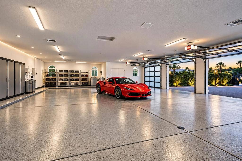 Collector Garage