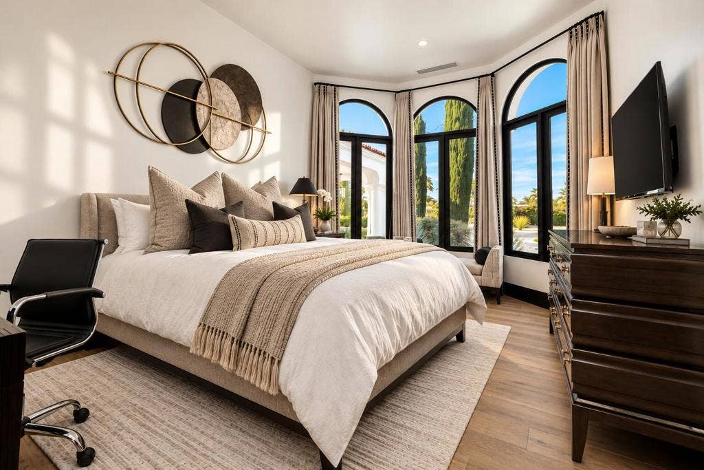 Bedroom 1 in Main House