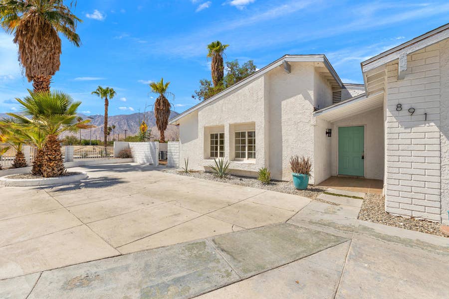 Property photo for 891 El Placer Road, Palm Springs, CA