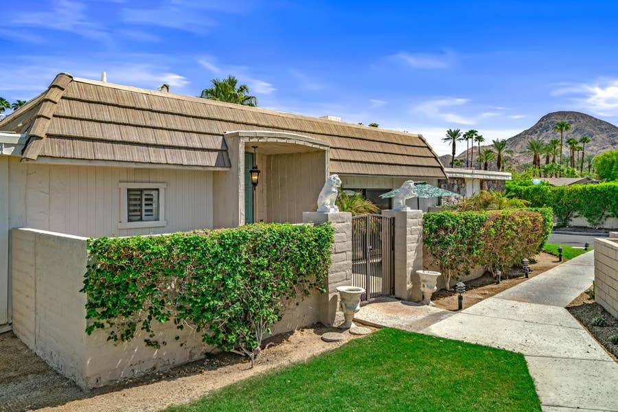 Property photo for 74964 S Chateau Circle, Indian Wells, CA