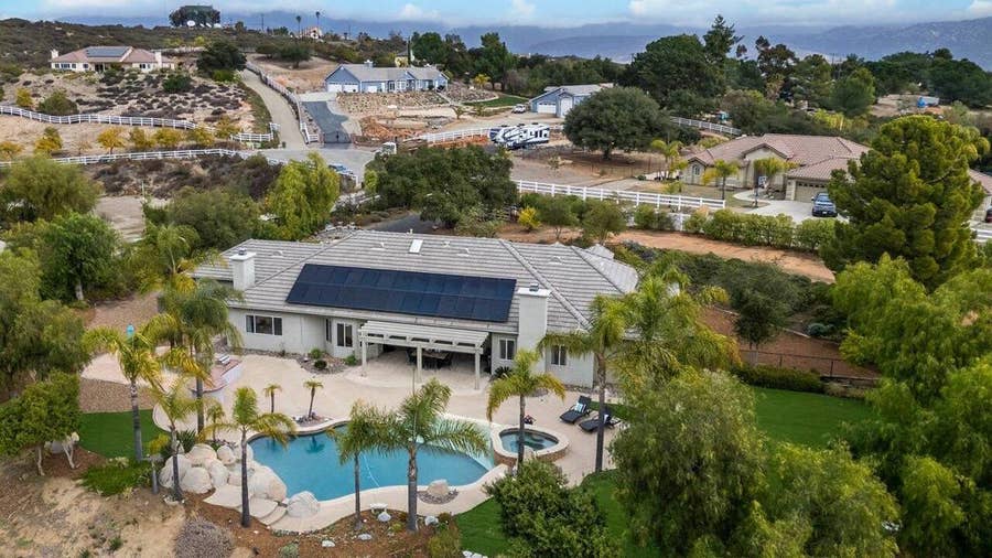 Property photo for 30012 Mckenna Heights Court, Valley Center, CA