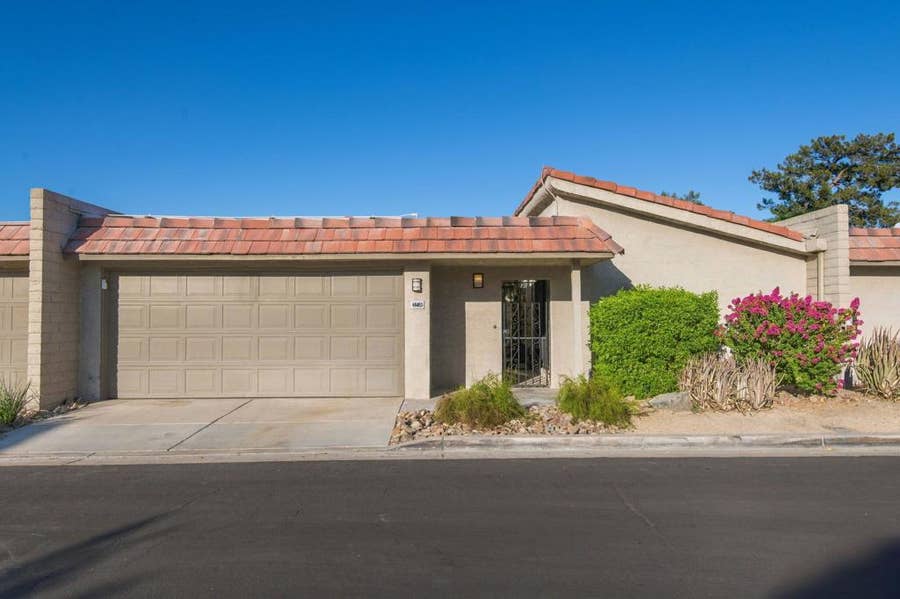 Property photo for 68482 Calle Toledo, Cathedral City, CA