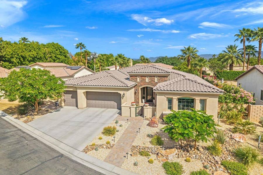 Property photo for 81772 Ameno, La Quinta, CA
