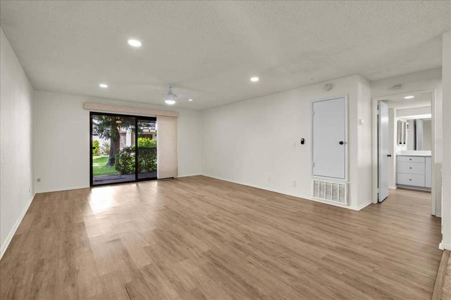 Property photo for 1050 E Ramon Road, #119, Palm Springs, CA