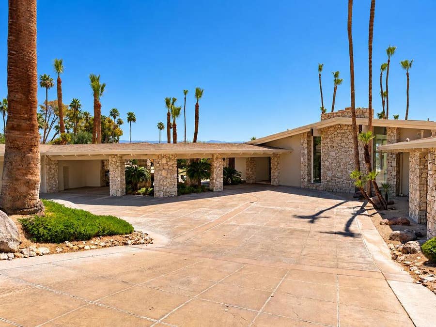 Property photo for 925 W Coronado Avenue, Palm Springs, CA