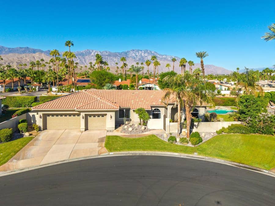 Property photo for 24 Via Elegante, Rancho Mirage, CA