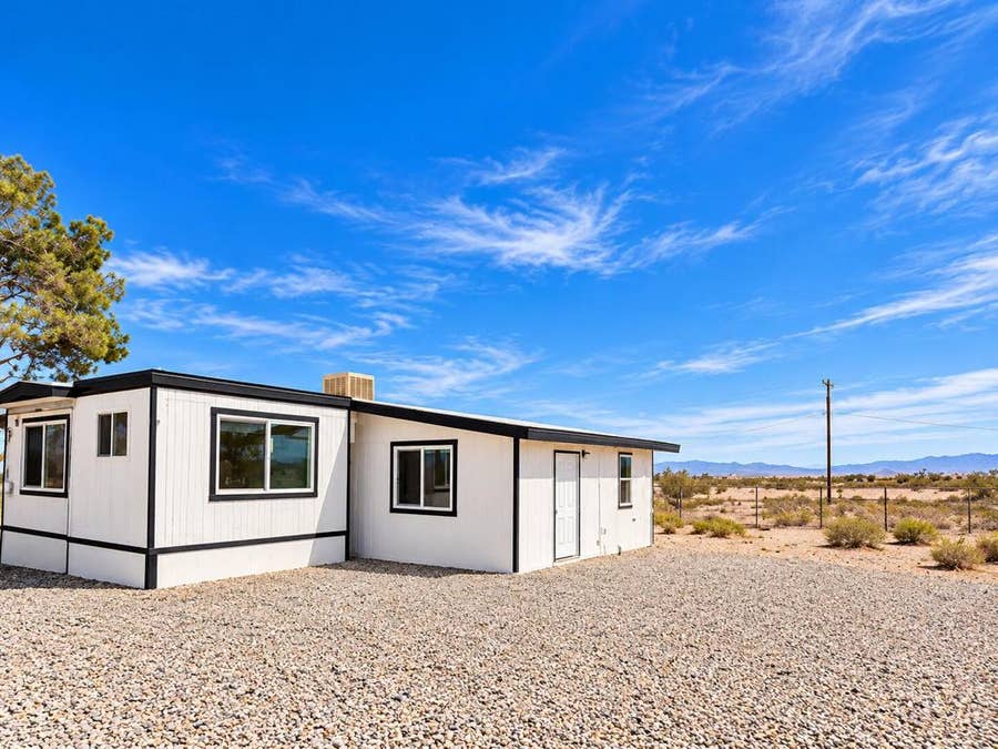 Property photo for 880 Friendship Avenue, Palms, CA