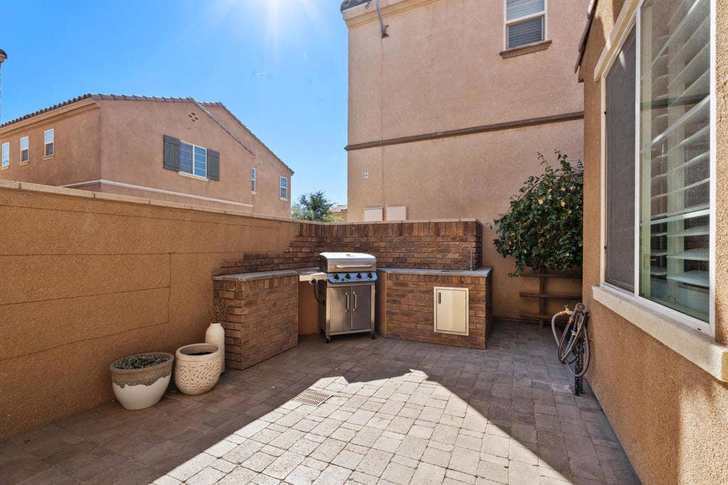 436 Via De La Paz, Palm Desert, CA 92211 436 Via De La Paz