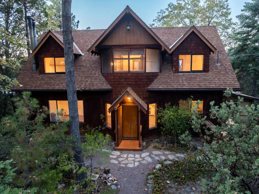 Property photo for 52260 Sylvan Way, Idyllwild, CA