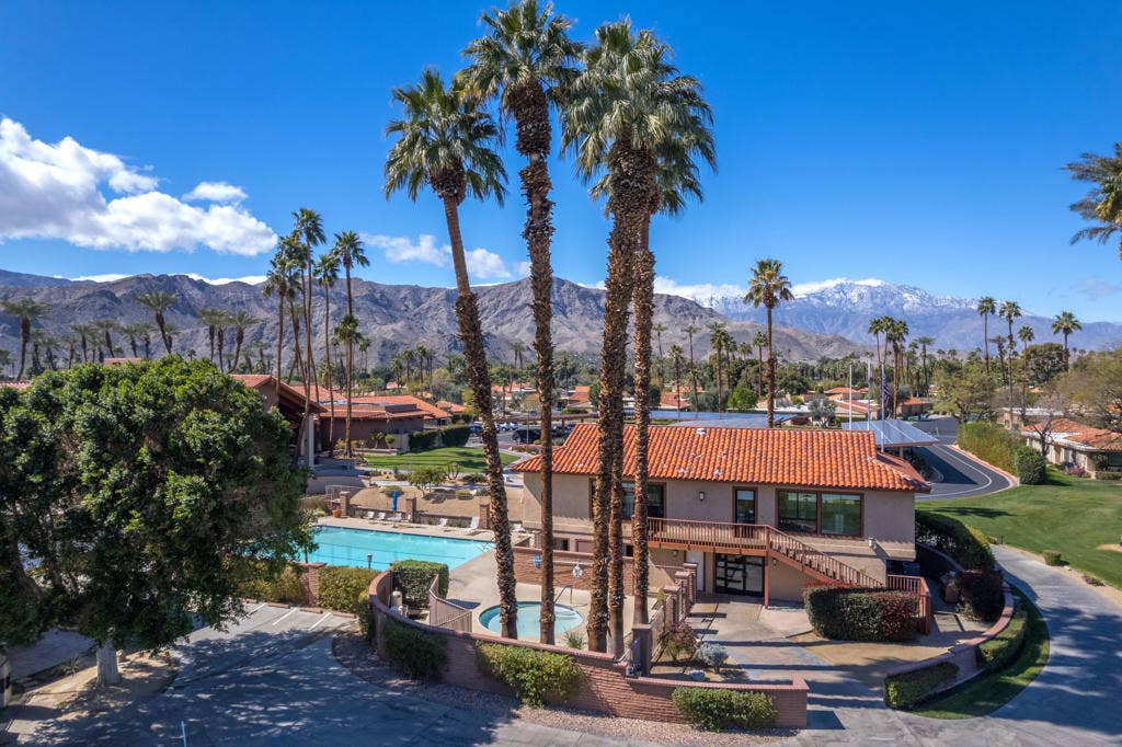 6 Sunrise Drive, Rancho Mirage, CA 92270 Photo-9