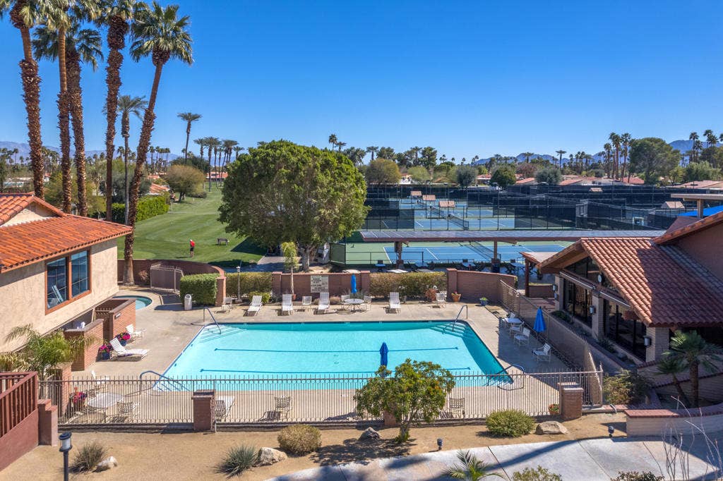 6 Sunrise Drive, Rancho Mirage, CA 92270 Photo-4
