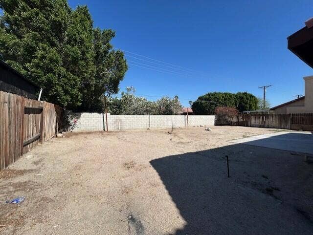 31578 Via Ventana, Thousand Palms, CA 92276 thumbnail_IMG_9447