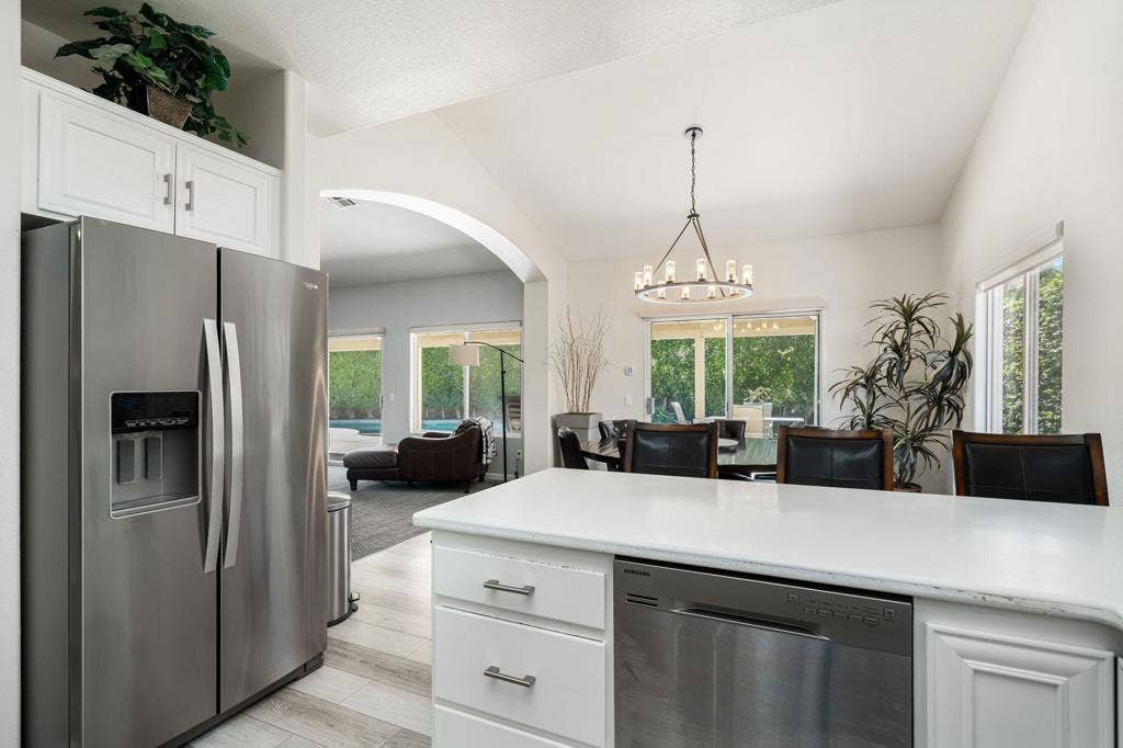 79105 Ocotillo Drive, La Quinta, CA 92253 24-web-or-mls-AJOcotillo_OPMG_1026_024