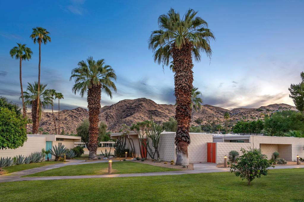 139 Desert Lakes Drive, Palm Springs, CA 92264 -