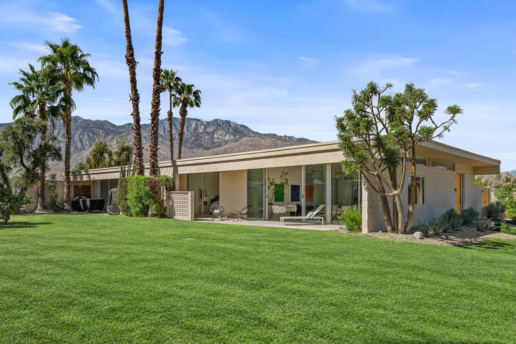 139 Desert Lakes Drive, Palm Springs, CA 92264 -