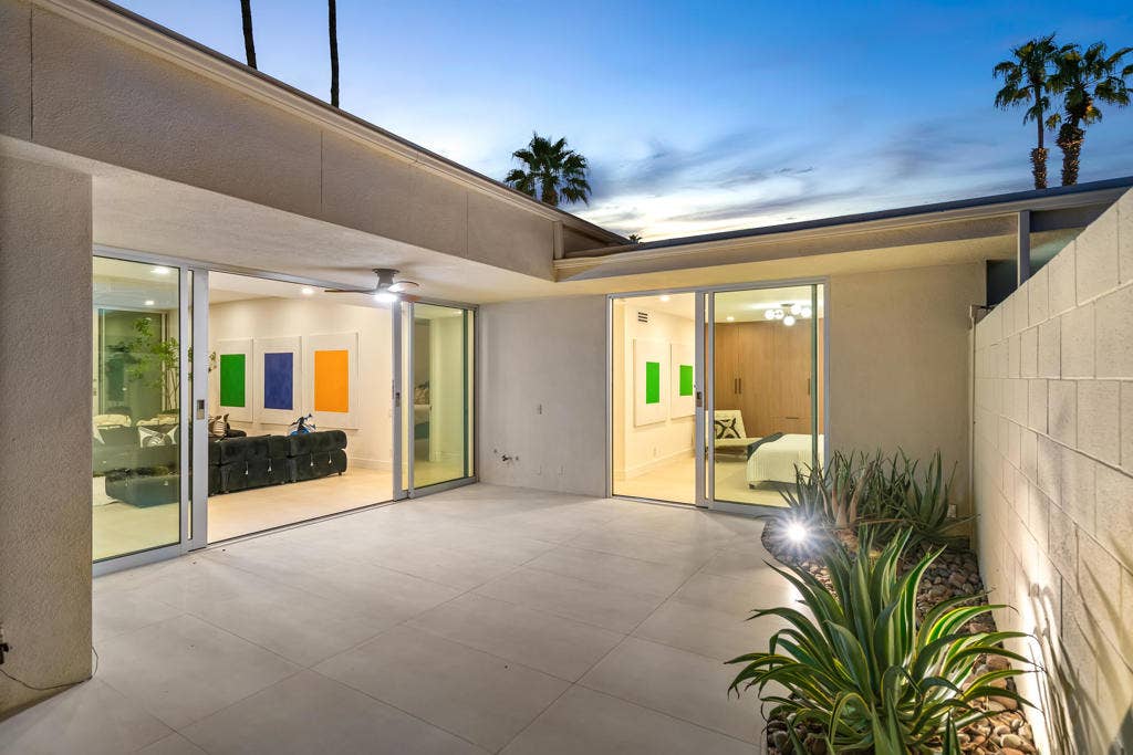 139 Desert Lakes Drive, Palm Springs, CA 92264 -