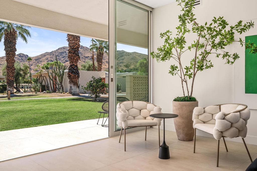 139 Desert Lakes Drive, Palm Springs, CA 92264 -