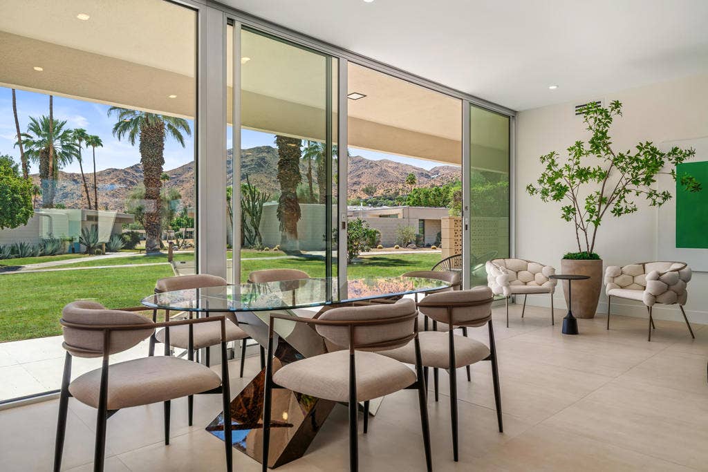 139 Desert Lakes Drive, Palm Springs, CA 92264 -