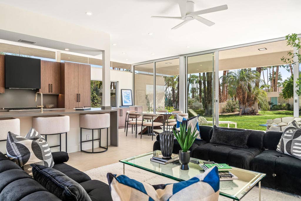 139 Desert Lakes Drive, Palm Springs, CA 92264 -