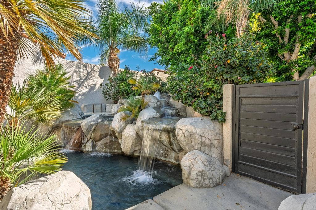 10202 Sunningdale Drive, Rancho Mirage, CA 92270 Photo-25