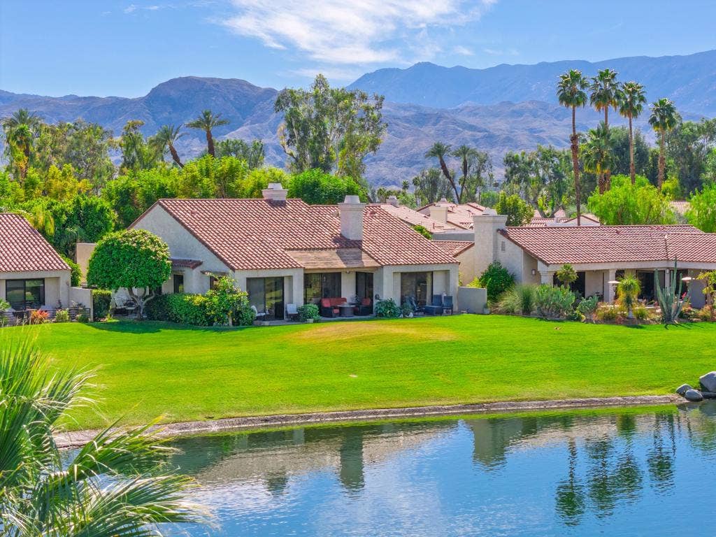 10202 Sunningdale Drive, Rancho Mirage, CA 92270 Photo-16