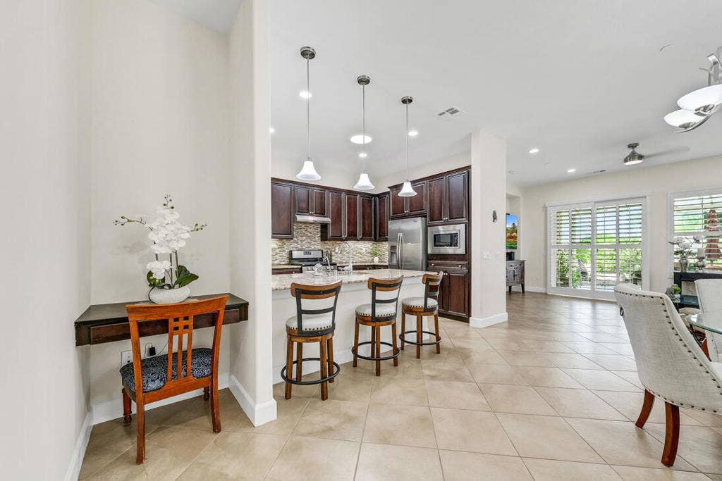 38469 Camino Aguacero, Indio, CA 92203 04 FOYER MLS