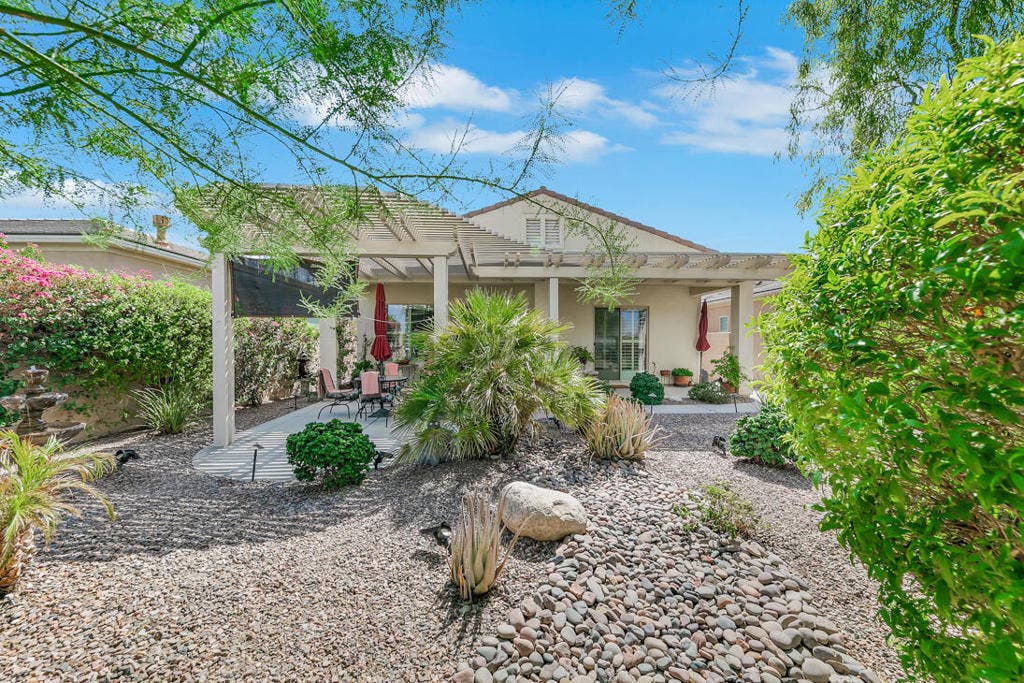 38469 Camino Aguacero, Indio, CA 92203 30 BACKYARD MLS
