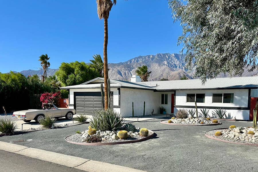 Property photo for 3095 N Chuperosa Road, Palm Springs, CA