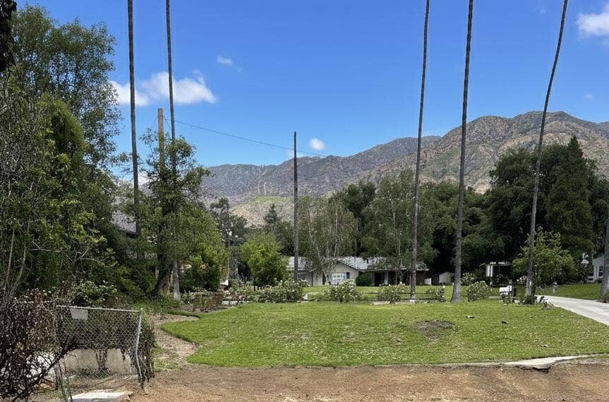 Property photo for 1660 Homewood Drive, Altadena, CA