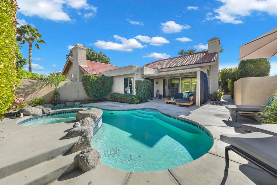 Property photo for 21 Ensenada Lane, Palm Desert, CA