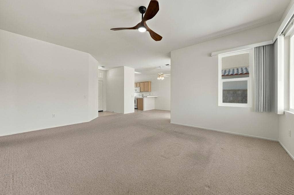 36583 Monarch Pass, Palm Desert, CA 92211 Photo-12
