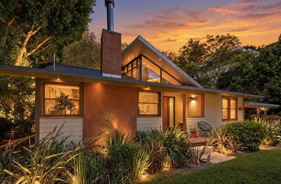 Property photo for 10335 Oletha Lane, Los Angeles, CA