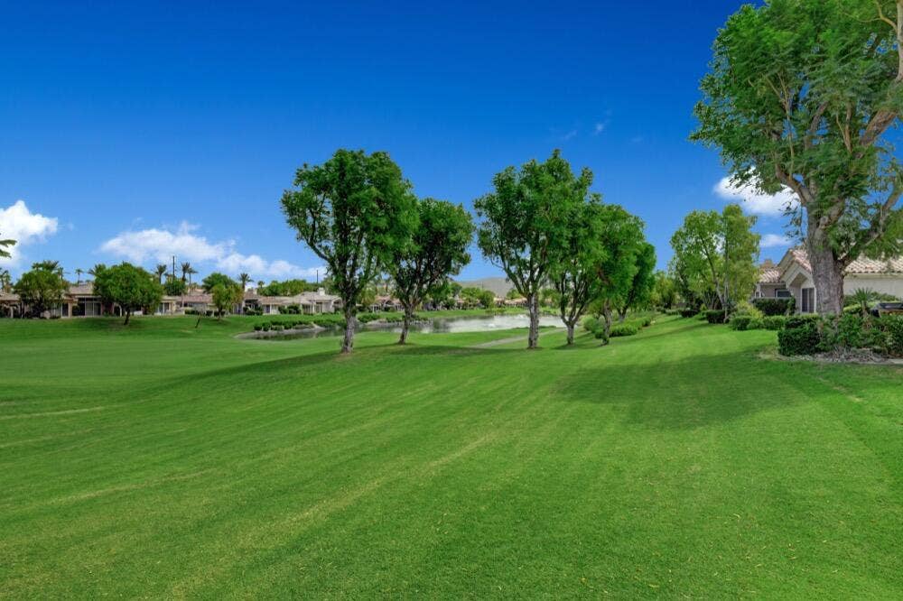 003FAIRWAY AND LAKE VIEW EAST