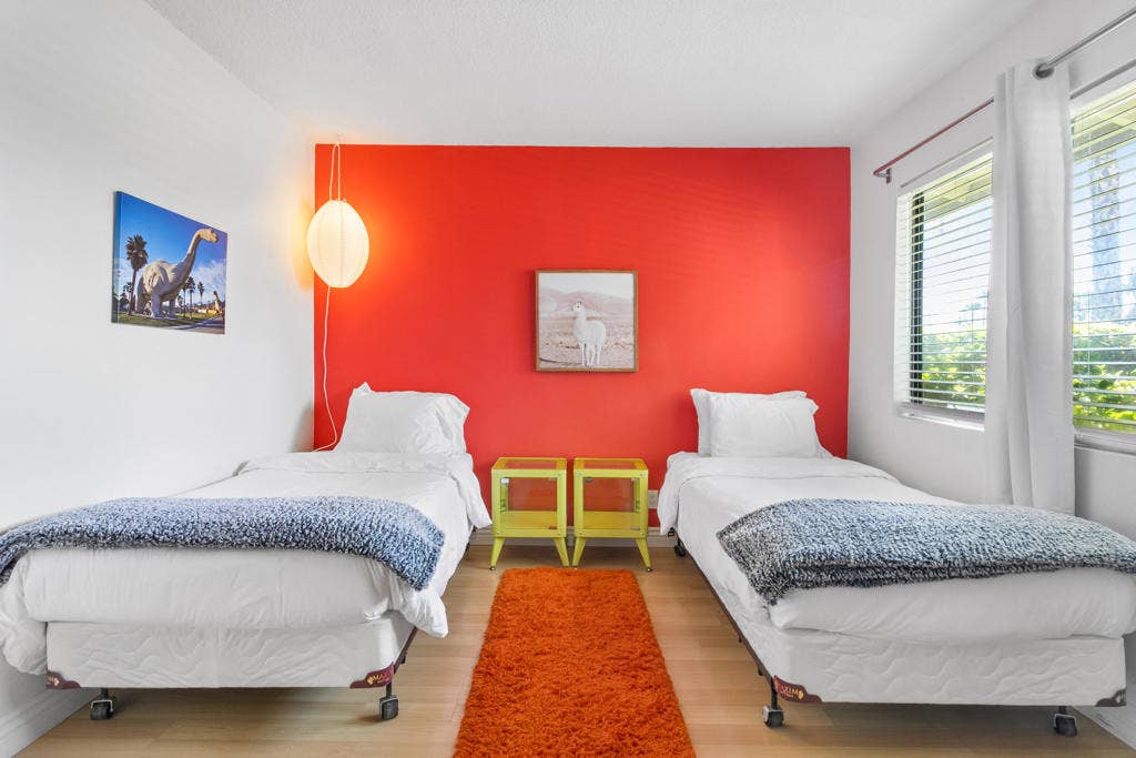 502 E Molino Road, Palm Springs, CA 92262 3684