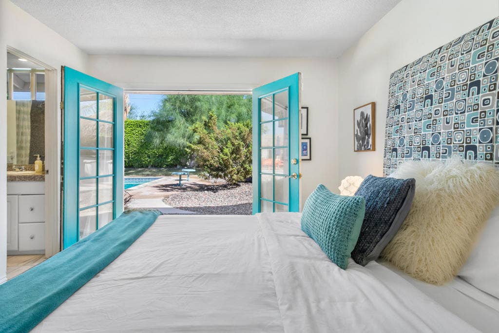 502 E Molino Road, Palm Springs, CA 92262 3693