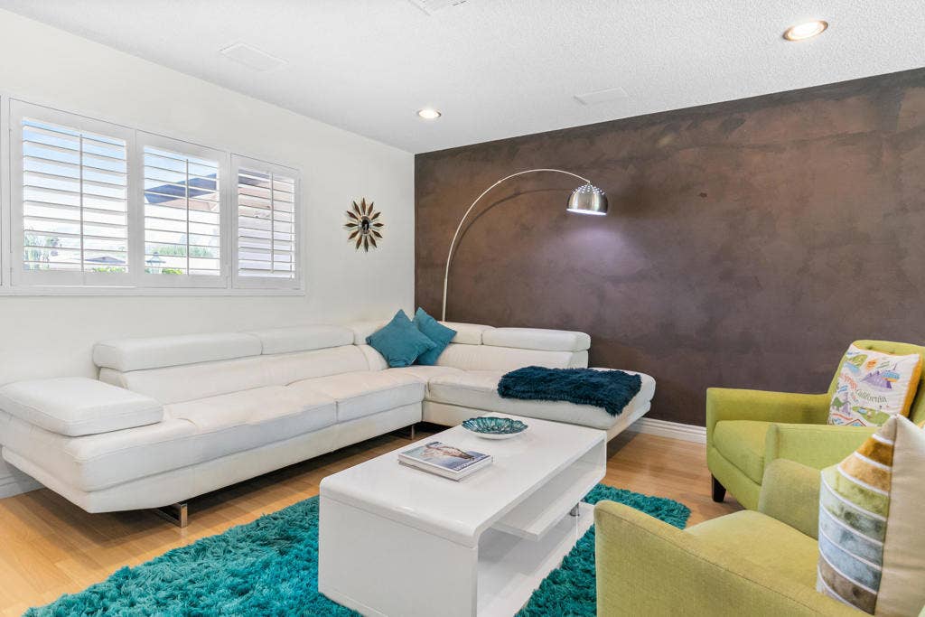 502 E Molino Road, Palm Springs, CA 92262 3664