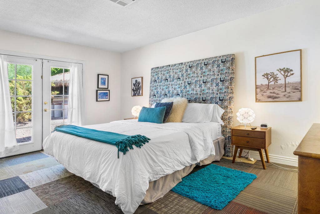 502 E Molino Road, Palm Springs, CA 92262 3689