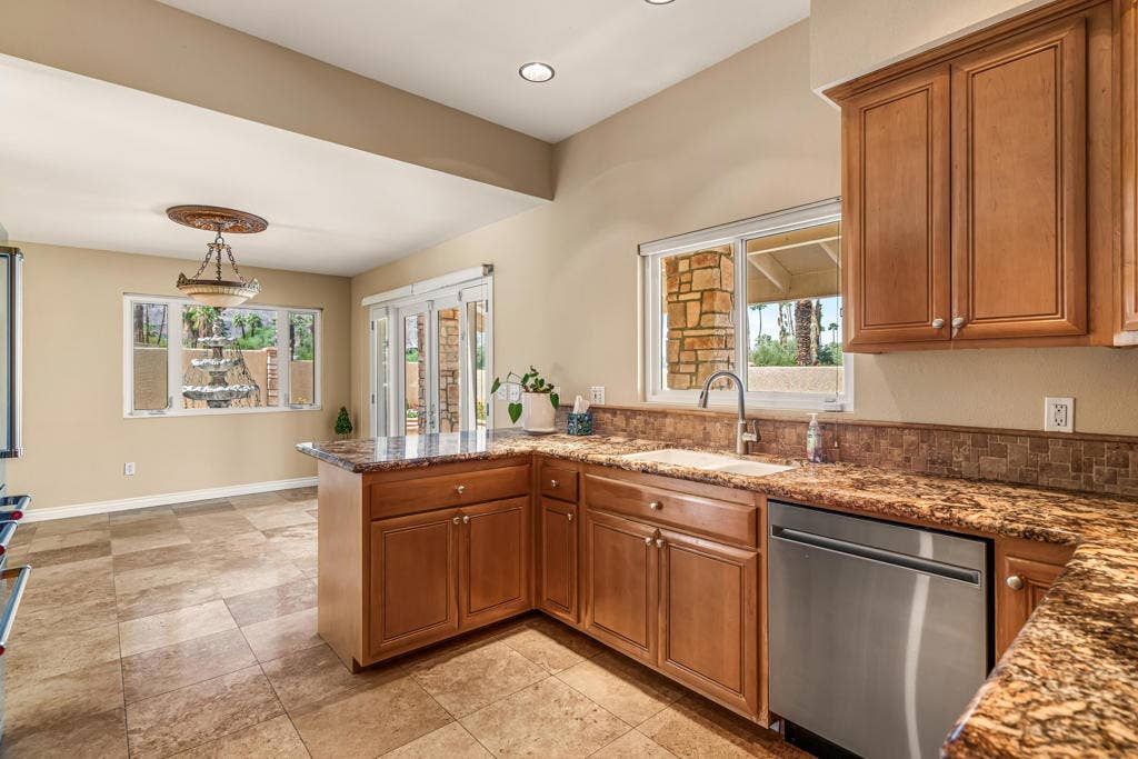 73571 Sun Lane, Palm Desert, CA 92260 IMG-13