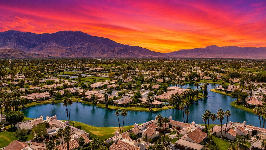 470 Sunningdale Drive, Rancho Mirage, CA 92270 sunset