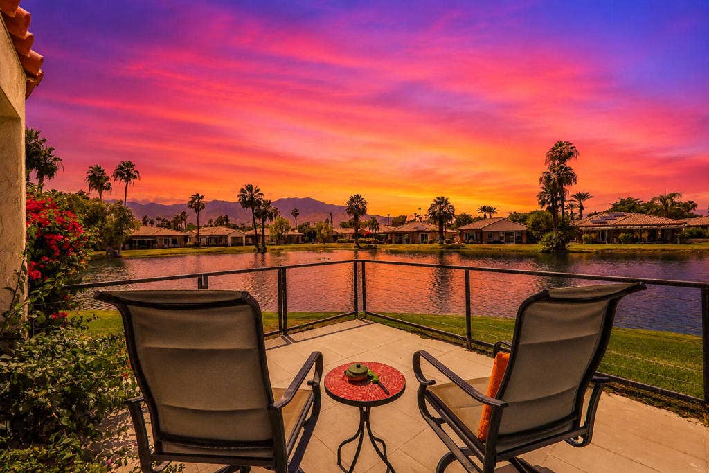 470 Sunningdale Drive, Rancho Mirage, CA 92270 sunsetpatio