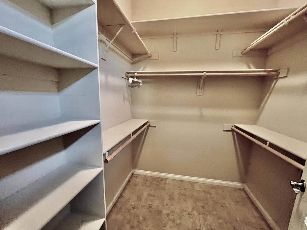 41530 Calle Pueblo, Indio, CA 92203 29. Primary Closet 2