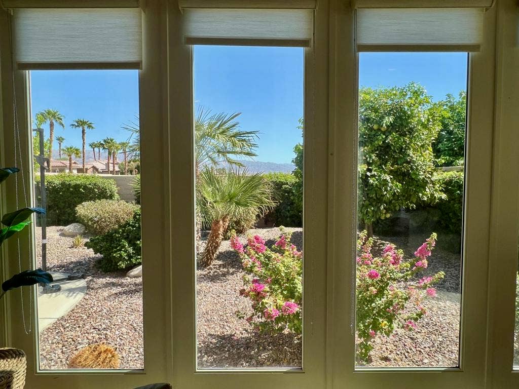 41530 Calle Pueblo, Indio, CA 92203 18. GR View thru Windows